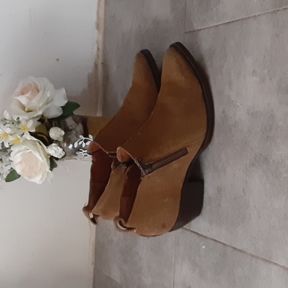 FRYE  Boots  size  8.5 - Picture 2 of 5